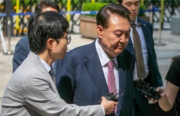恒盛策略 拒绝将面临逮捕令，韩国警方再次要求尹锡悦12日接受调查