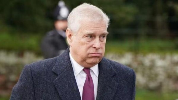 同花易配 英国国王签署诏书 正式剥夺安德鲁王子头衔